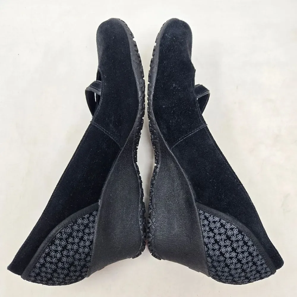 MERELL Petunia Black Suede Wedge MaryJanes Size 9.5M‎